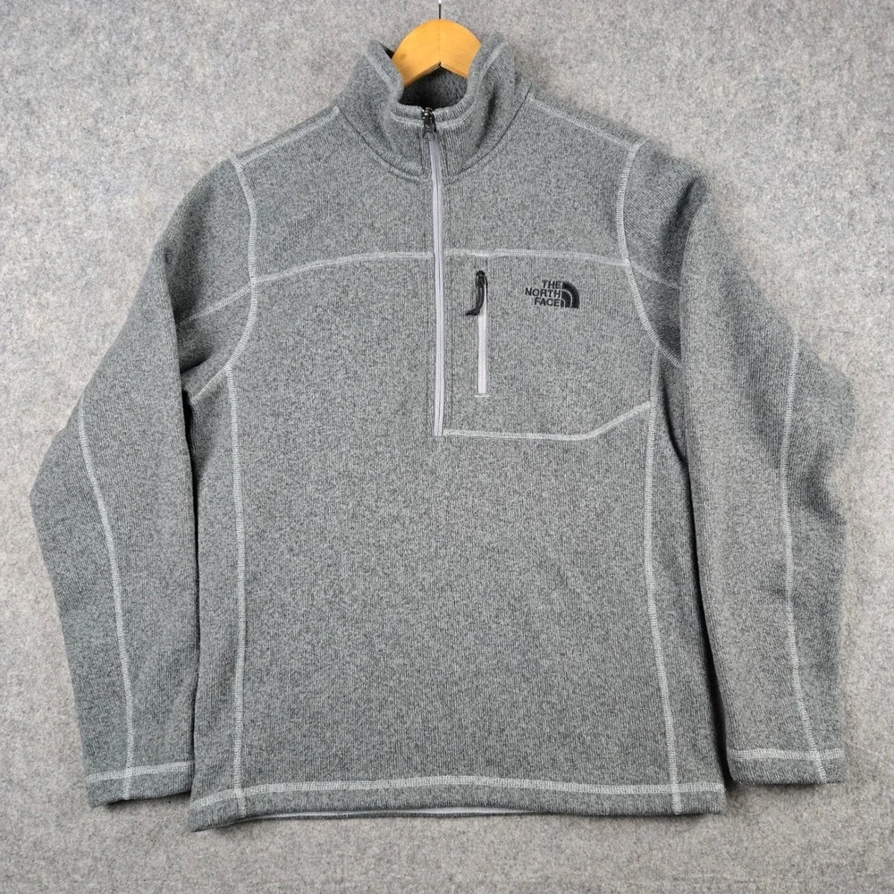 The North Face Gordon Lyons 1/4 Zip Sweatshirt Mens Small Gray Fleece Pullover